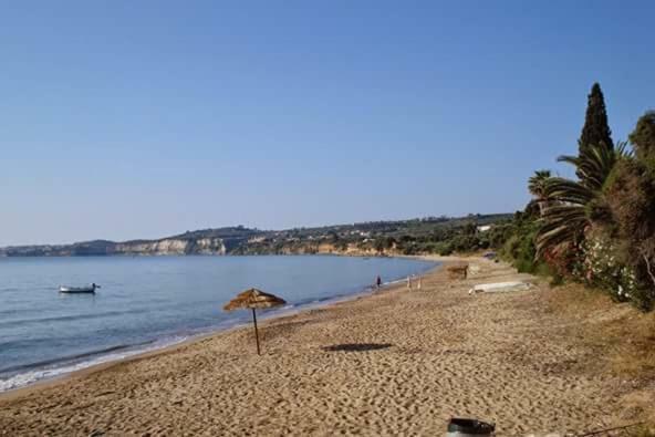 Villa Panorama Michalis Haikos Two Minutes Walk To The Beach Peroulia Кисамос Екстериор снимка